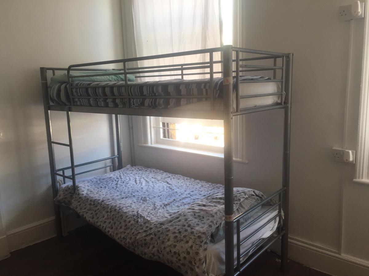 Hostel Ordnance لندن المظهر الخارجي الصورة